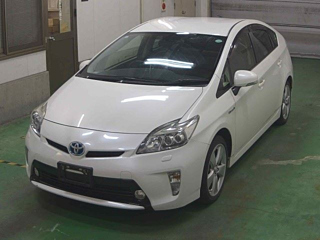 TOYOTA PRIUS 2015