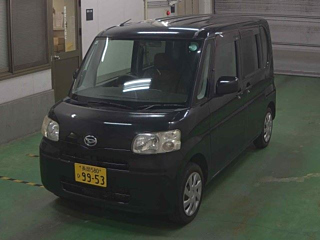 DAIHATSU TANTO 2011