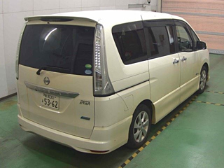 NISSAN SERENA 2013