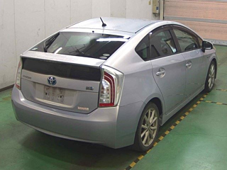 TOYOTA PRIUS 2012