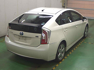 TOYOTA PRIUS 2015