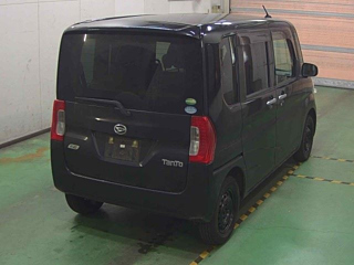 DAIHATSU TANTO 2014