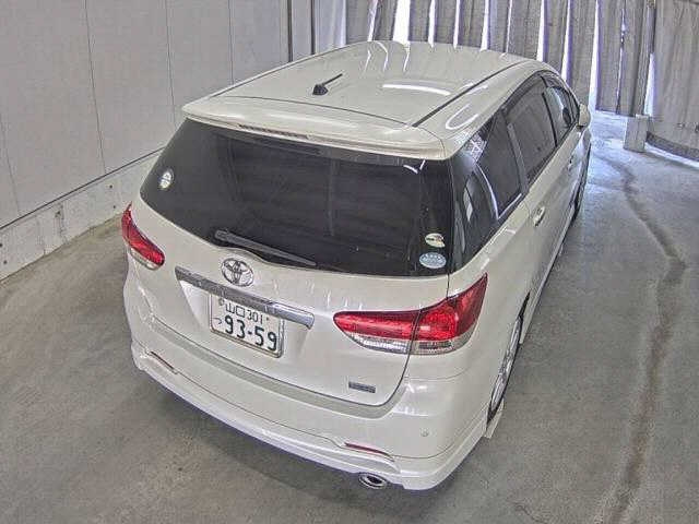 TOYOTA WISH 2009