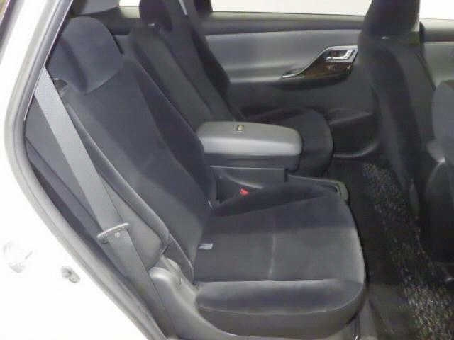 TOYOTA MARK X ZIO 2013