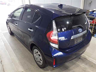 TOYOTA AQUA 2018