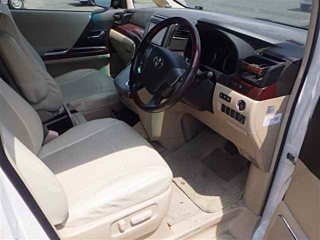 TOYOTA VELLFIRE 2008