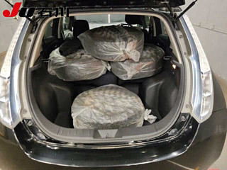 NISSAN LEAF 2012
