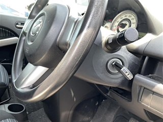 MAZDA DEMIO 2010
