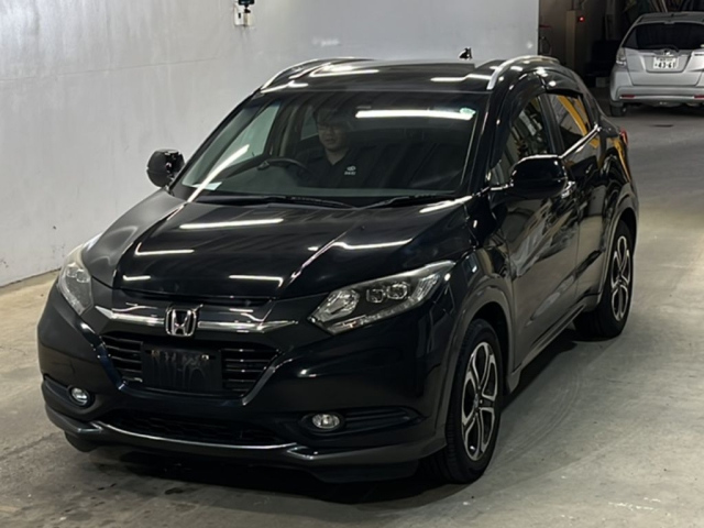 HONDA VEZEL 2015