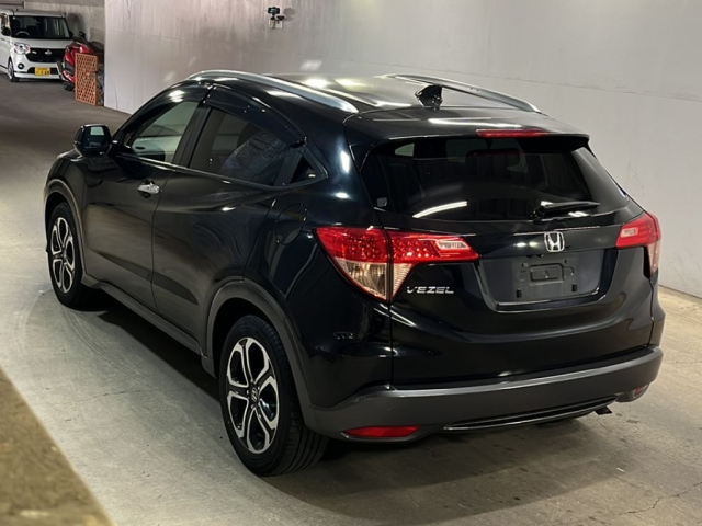 HONDA VEZEL 2015