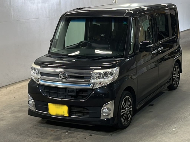 DAIHATSU TANTO 2014