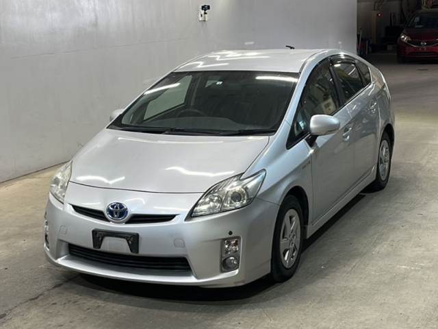 TOYOTA PRIUS 2010