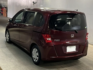 HONDA FREED 2010