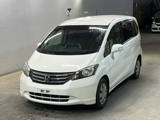 HONDA FREED 2010