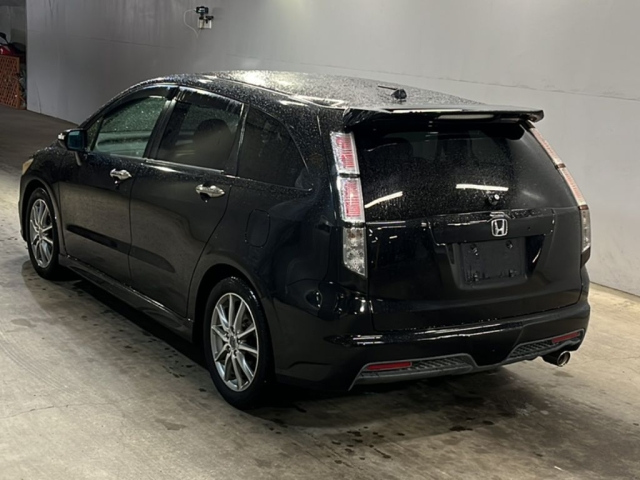 HONDA STREAM 2012