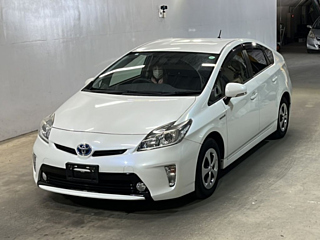 TOYOTA PRIUS 2015