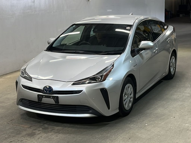 TOYOTA PRIUS 2019