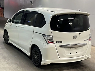 HONDA FREED 2012