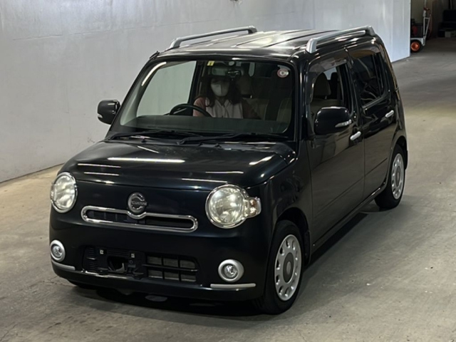 DAIHATSU MIRA 2010