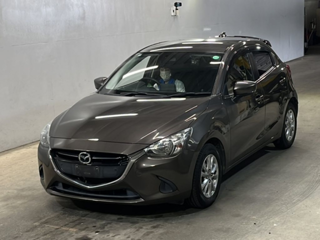 MAZDA DEMIO 2018