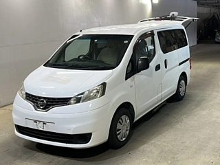 NISSAN NV200 2012
