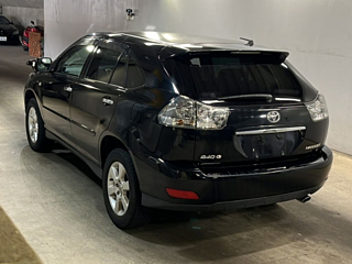 TOYOTA HARRIER 2010