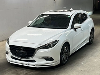 MAZDA AXELA 2016