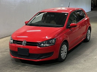 VOLKSWAGEN POLO 2014