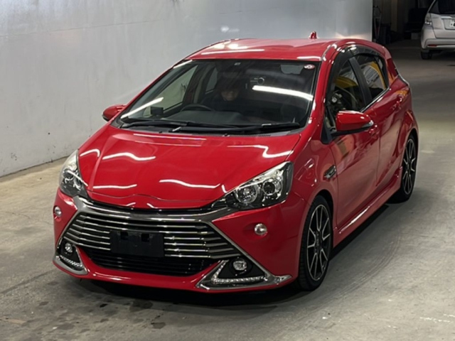 TOYOTA AQUA 2014