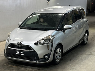 TOYOTA SIENTA 2016