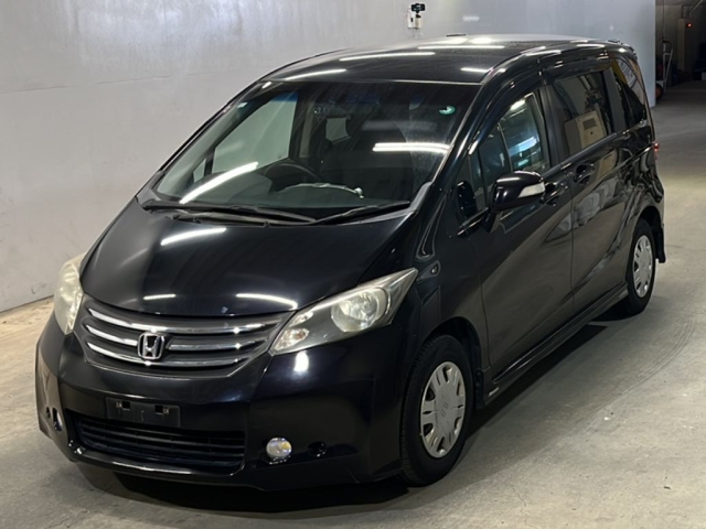 HONDA FREED 2011