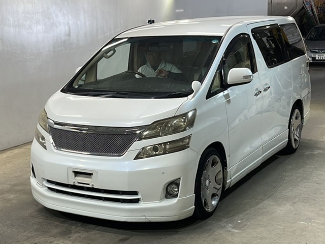 TOYOTA VELLFIRE 2009