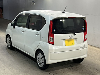 DAIHATSU MOVE 2015