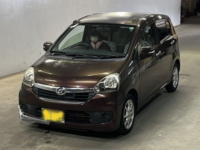 DAIHATSU MIRA E S 2013