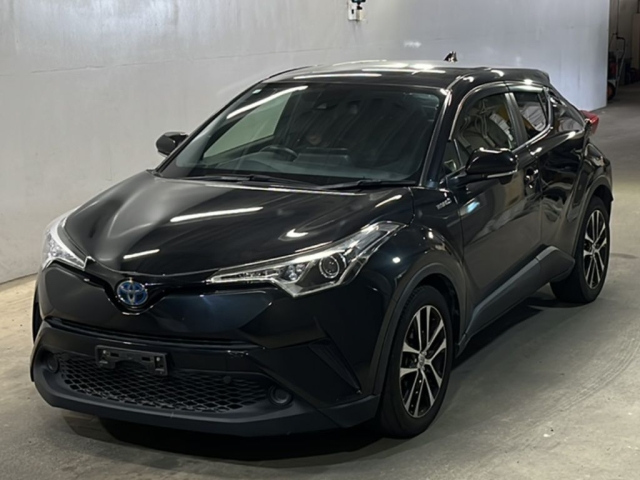 TOYOTA C-HR 2017