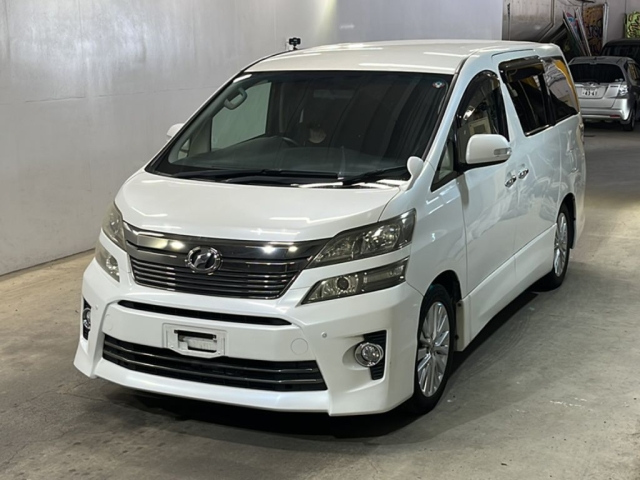 TOYOTA VELLFIRE 2012