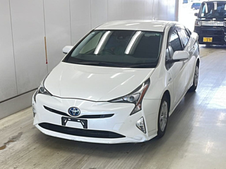 TOYOTA PRIUS 2018