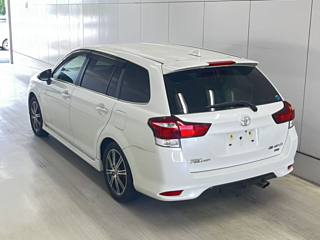 TOYOTA COROLLA FIELDER 2015