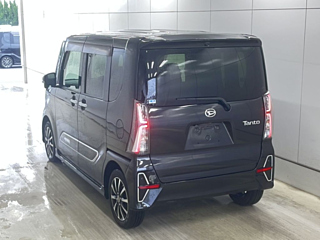 DAIHATSU TANTO 2021