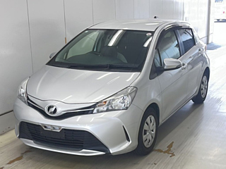 TOYOTA VITZ 2016