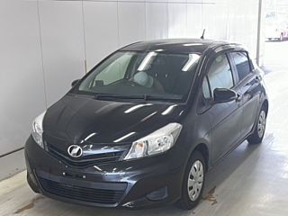 TOYOTA VITZ 2014
