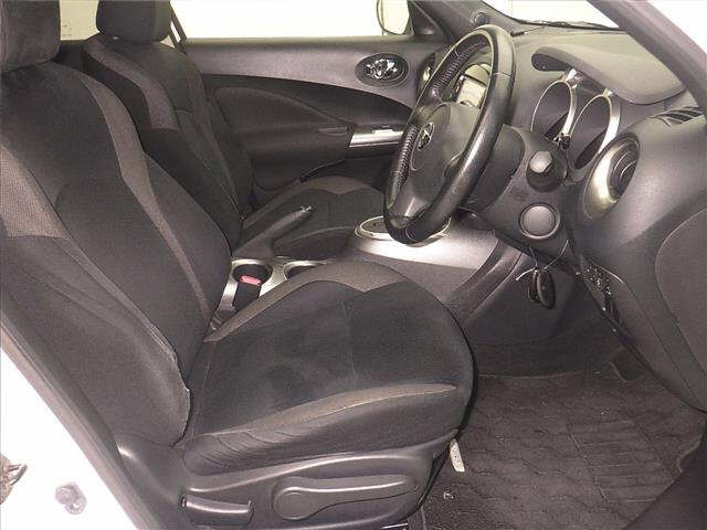 NISSAN JUKE 2012