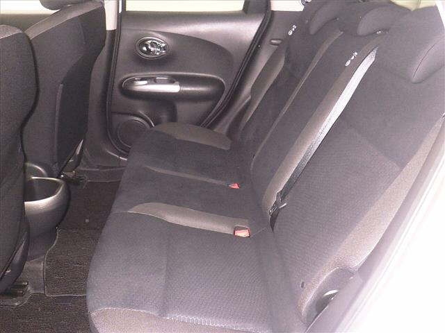 NISSAN JUKE 2012