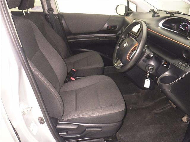 TOYOTA SIENTA 2022