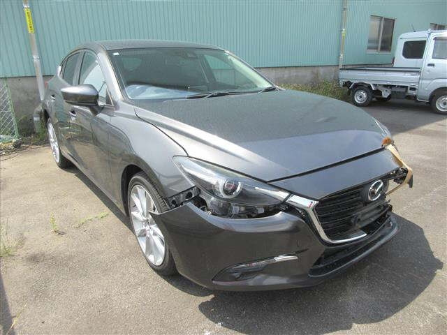MAZDA AXELA 2017