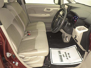 DAIHATSU MOVE 2017