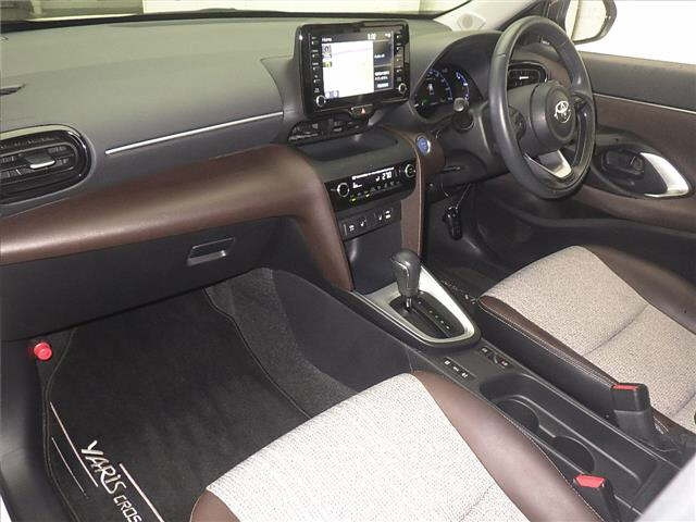 TOYOTA YARIS CROSS 2020