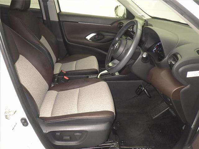 TOYOTA YARIS CROSS 2020
