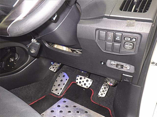 TOYOTA PRIUS 2015