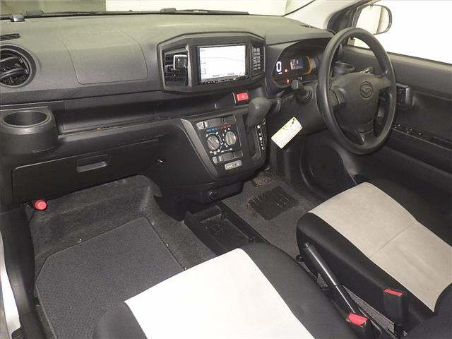 DAIHATSU MIRA E S 2020